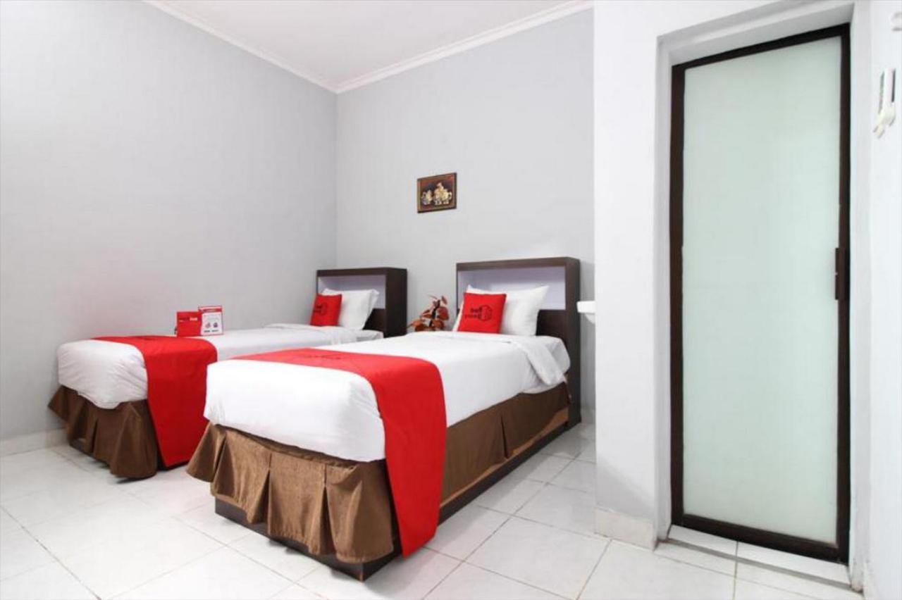 Reddoorz Plus @ Hotel Star 88 Jogyakarta Zewnętrze zdjęcie
