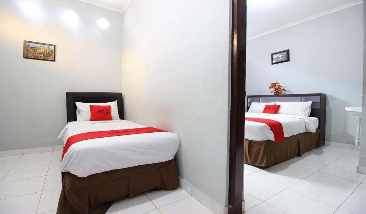 Reddoorz Plus @ Hotel Star 88 Jogyakarta Zewnętrze zdjęcie