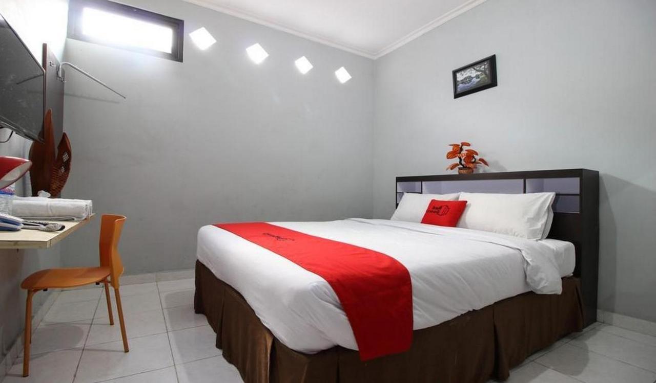 Reddoorz Plus @ Hotel Star 88 Jogyakarta Zewnętrze zdjęcie