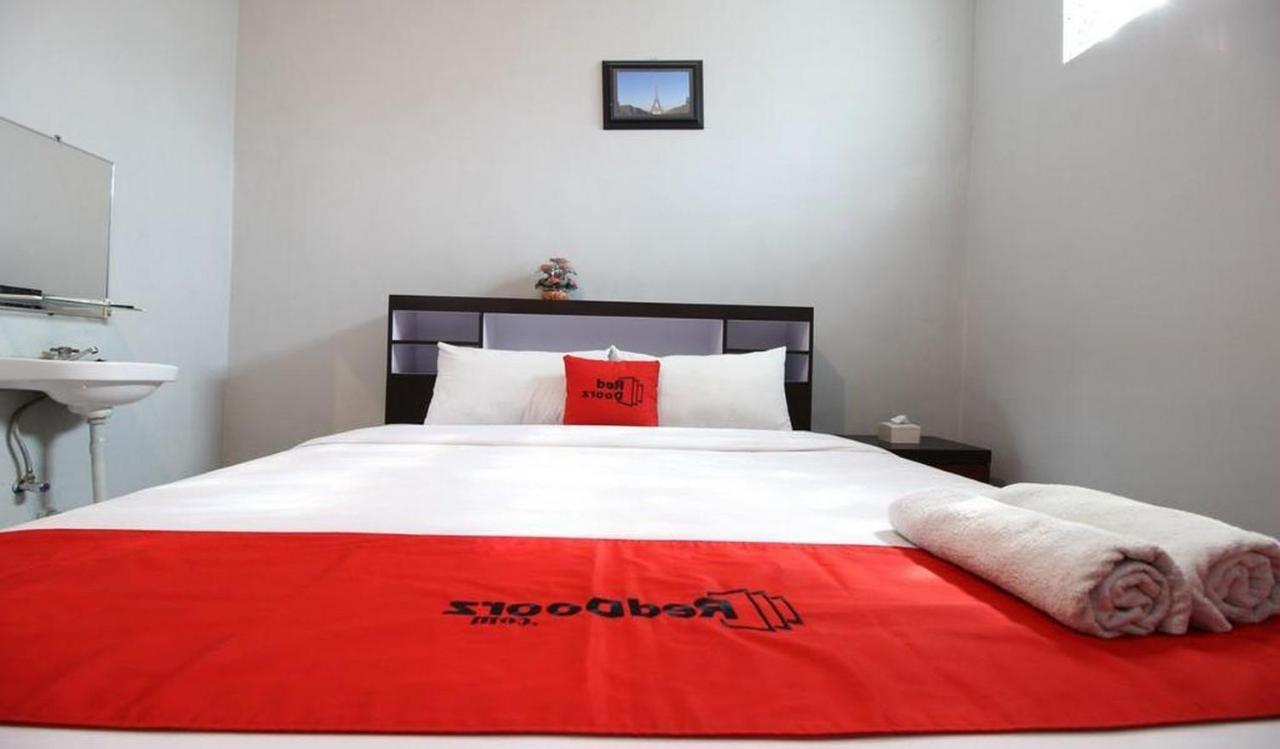 Reddoorz Plus @ Hotel Star 88 Jogyakarta Zewnętrze zdjęcie